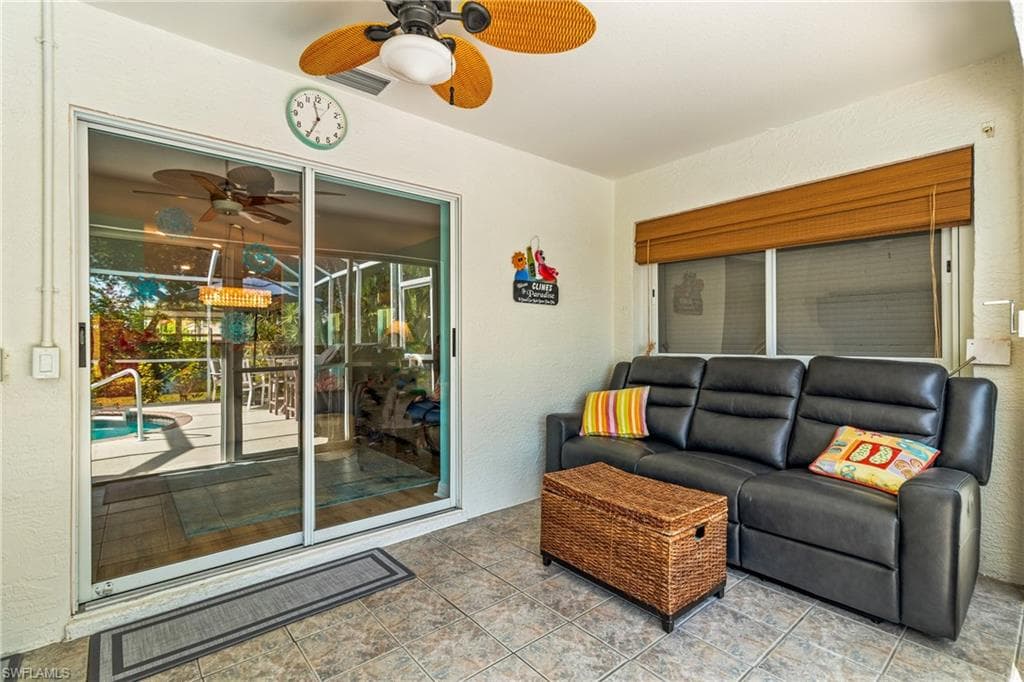 9819 Gladiolus Preserve CIR, FORT MYERS FL 33908-14