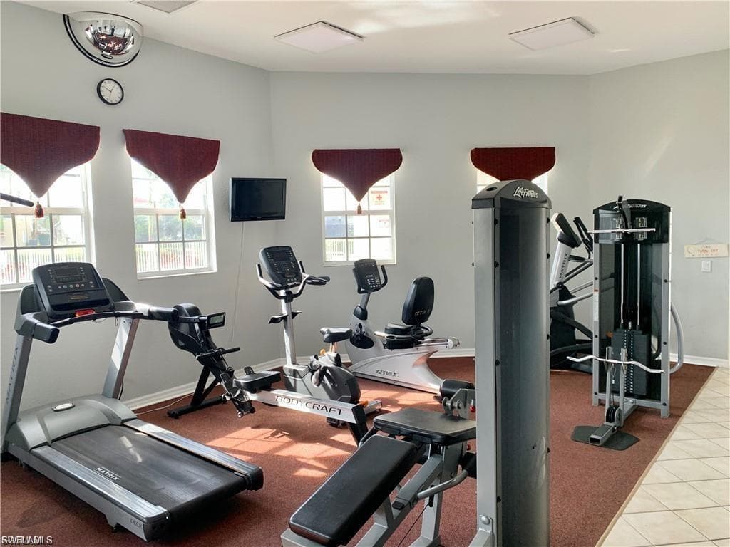 9819 Gladiolus Preserve CIR, FORT MYERS FL 33908-43