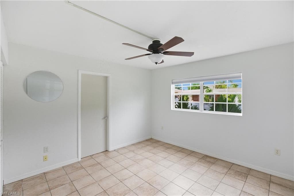 4931 Vincennes CT # 4, CAPE CORAL FL 33904-16