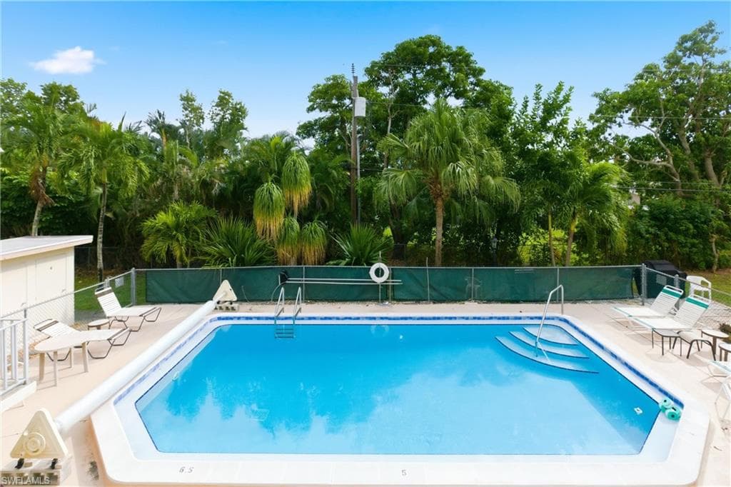 4931 Vincennes CT # 4, CAPE CORAL FL 33904-21