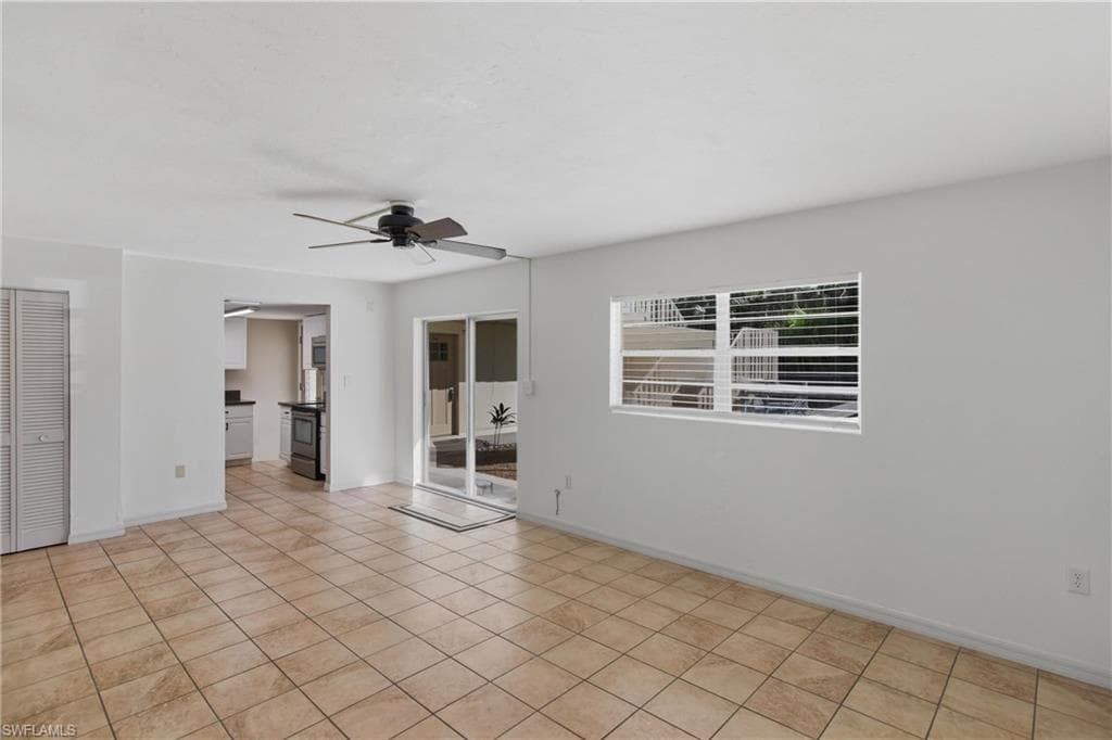 4931 Vincennes CT # 4, CAPE CORAL FL 33904-4
