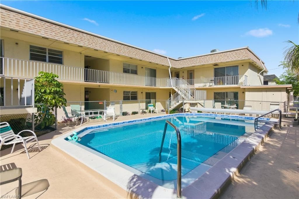 4931 Vincennes CT # 4, CAPE CORAL FL 33904-23