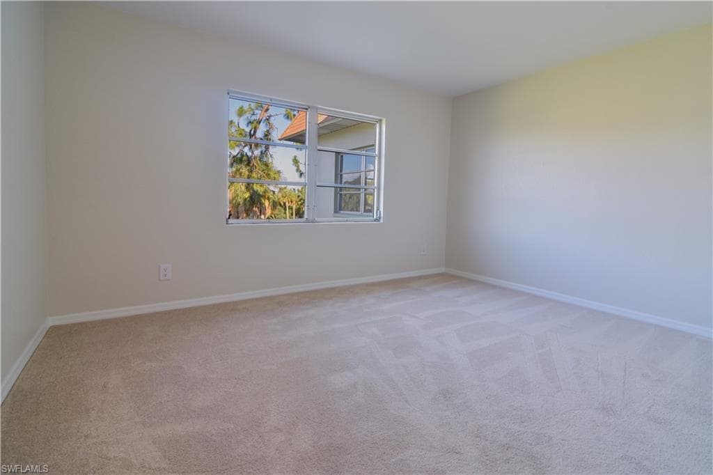 4840 Golf Club CT # 10, NORTH FORT MYERS FL 33903-12