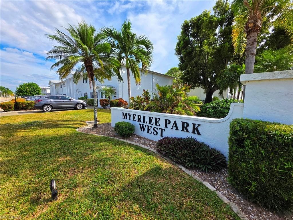 1462 Myerlee Country Club BLVD # 2F, FORT MYERS FL 33919-31