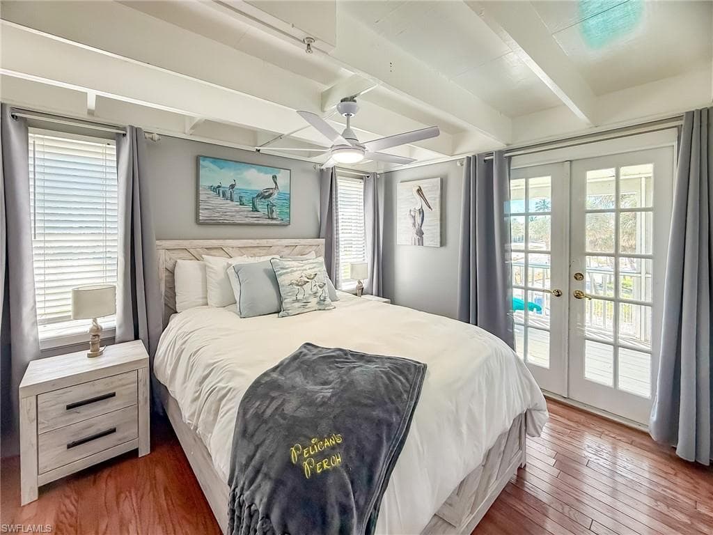 210 White Pelican DR-33