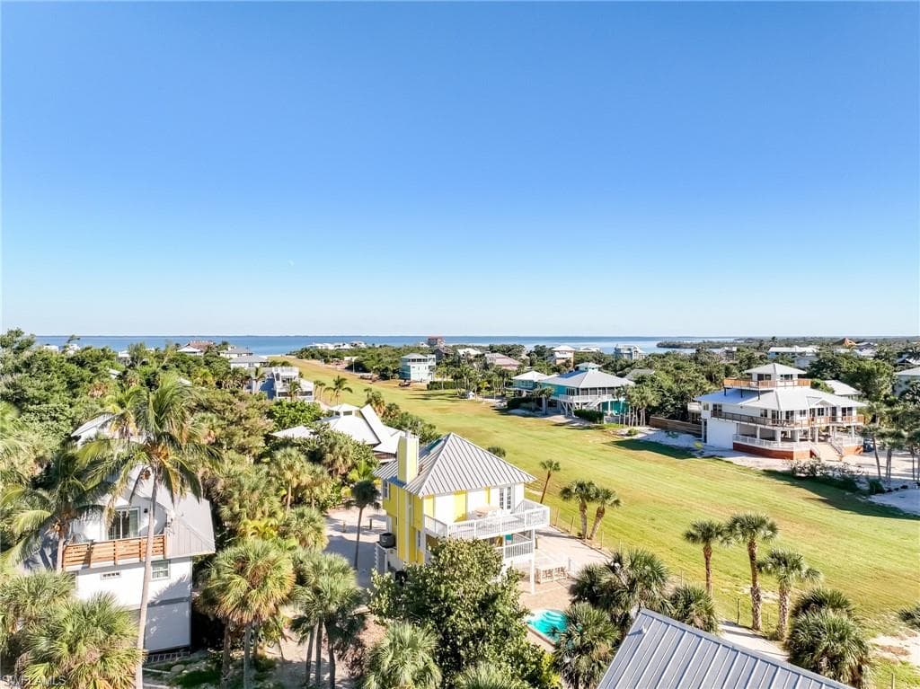 210 White Pelican DR-48