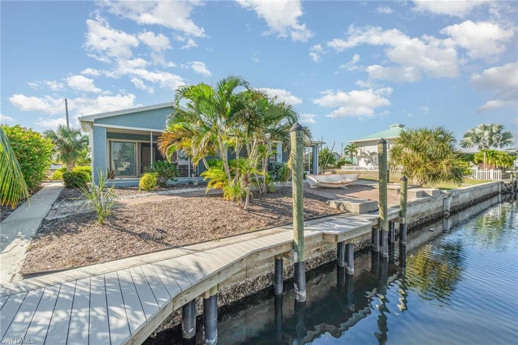 16060 Porto Bello ST, BOKEELIA FL 33922-1