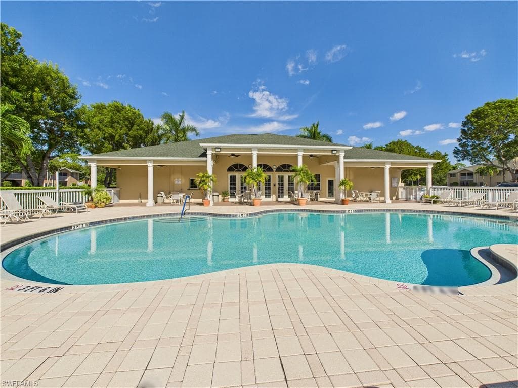 27091 Matheson AVE # 105, BONITA SPRINGS FL 34135-22