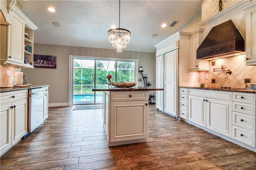 13091 Orange River BLVD, FORT MYERS FL 33905-10