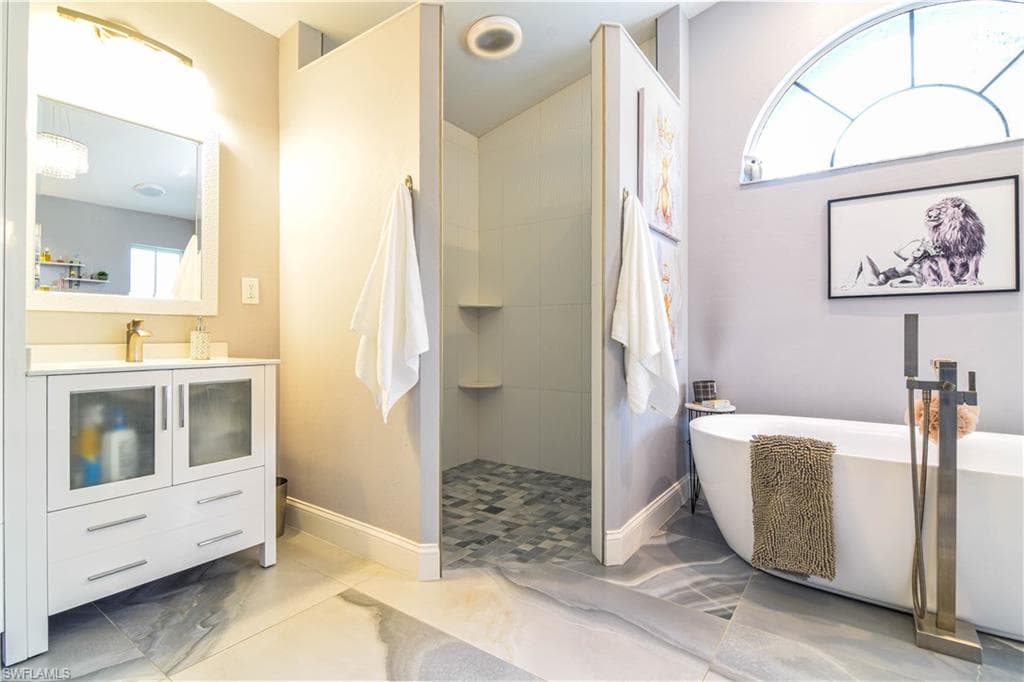 13091 Orange River BLVD, FORT MYERS FL 33905-28