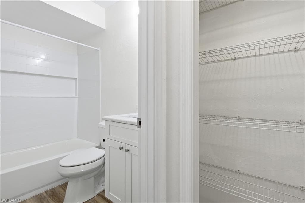 5117 SW 15th PL # 209, CAPE CORAL FL 33914-22