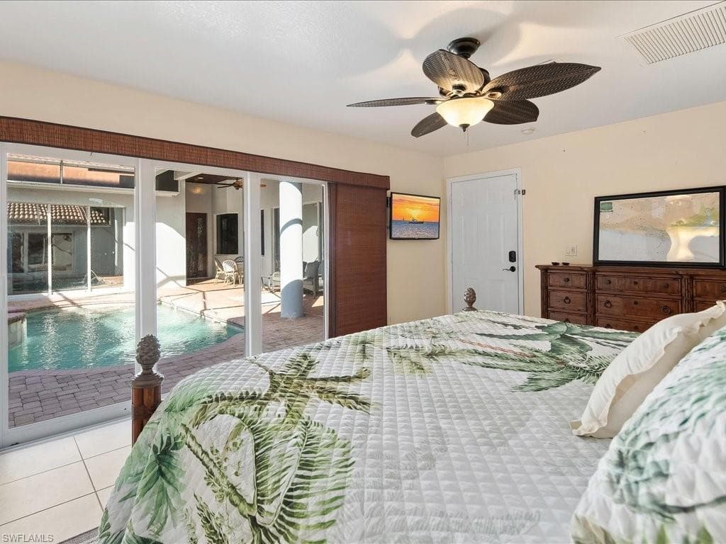 1309 Briarwood CT, NAPLES FL 34104-12