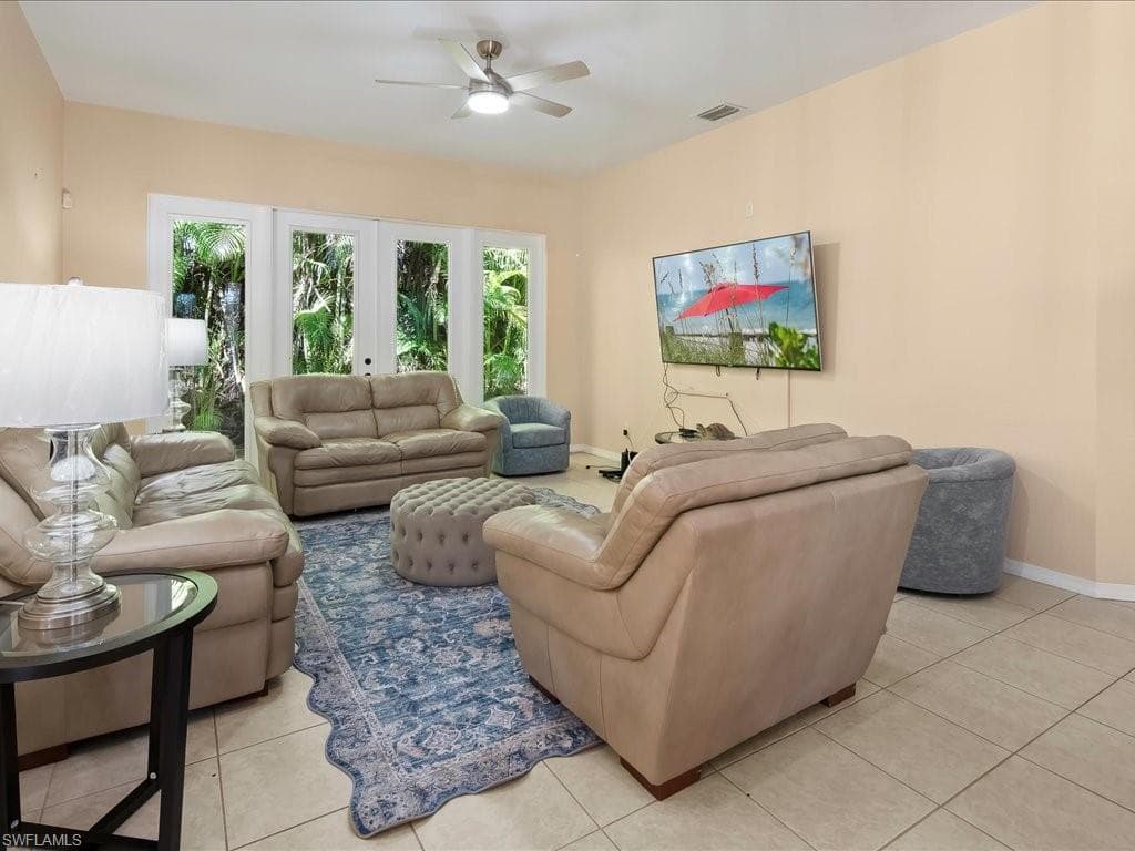 1309 Briarwood CT, NAPLES FL 34104-15