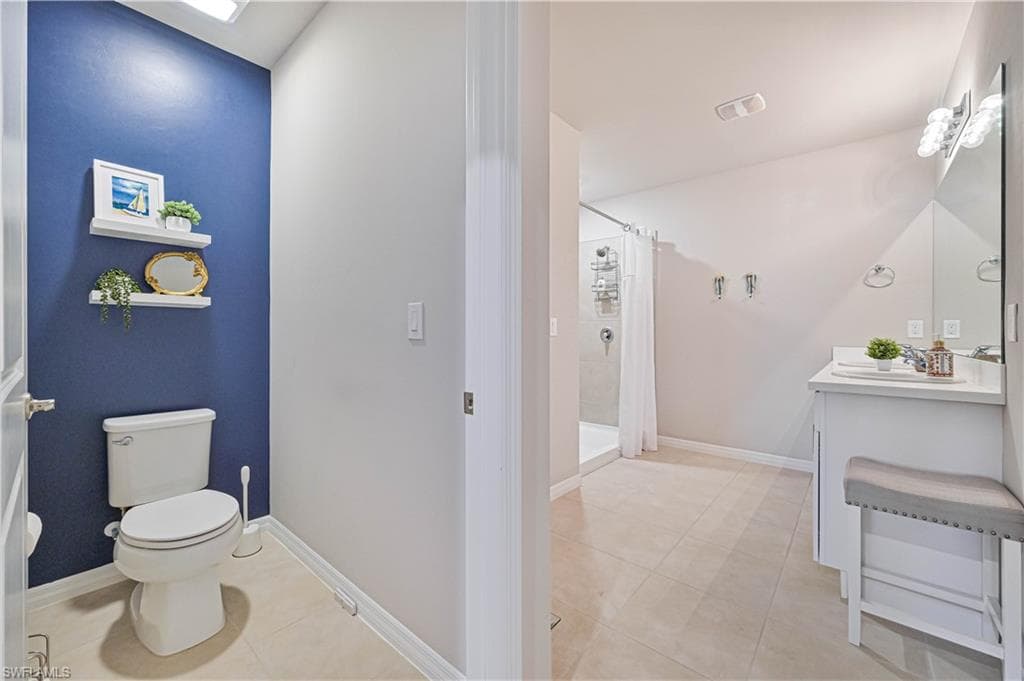 8908 Cascade Price CIR, NORTH FORT MYERS FL 33917-22