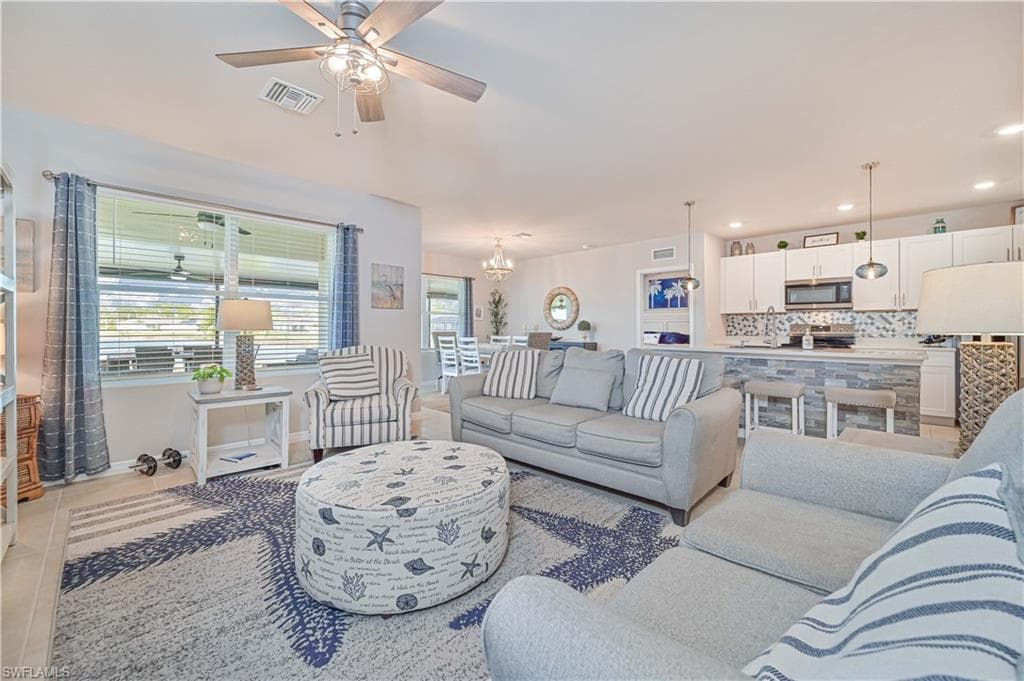 8908 Cascade Price CIR, NORTH FORT MYERS FL 33917-12