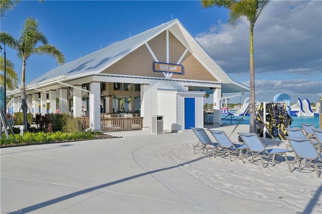 8908 Cascade Price CIR, NORTH FORT MYERS FL 33917-42