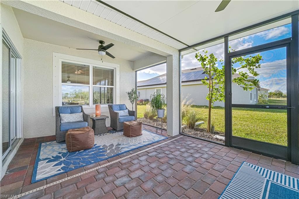 8908 Cascade Price CIR, NORTH FORT MYERS FL 33917-4