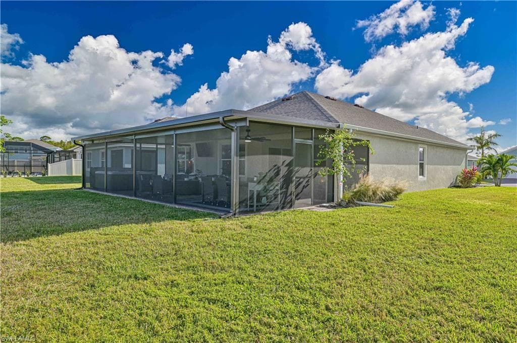 8908 Cascade Price CIR, NORTH FORT MYERS FL 33917-32