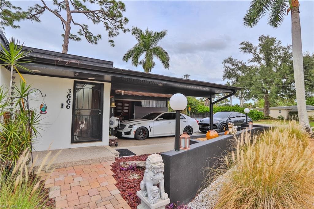 3666 Princeton ST, FORT MYERS FL 33901-9