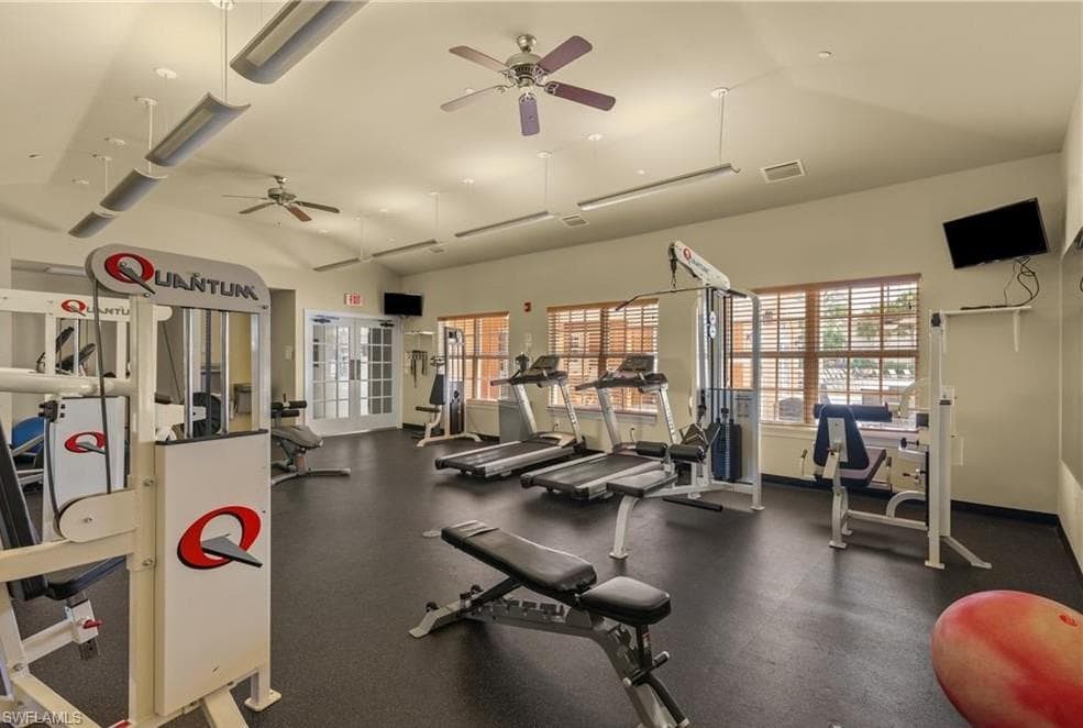 10222 Via Colomba CIR, FORT MYERS FL 33966-26