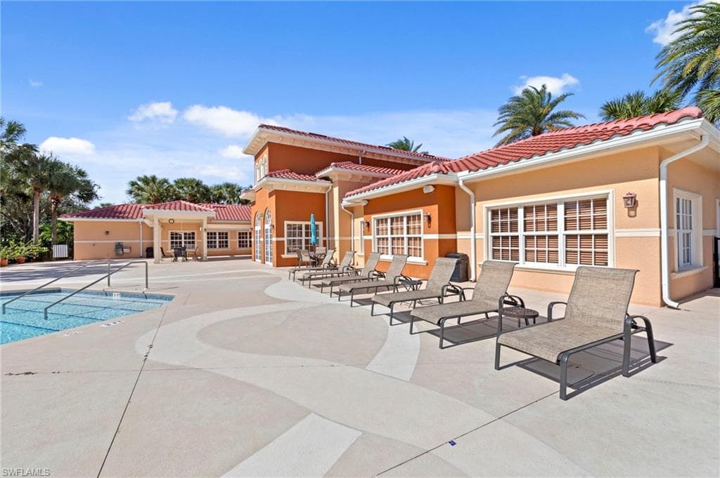 10222 Via Colomba CIR, FORT MYERS FL 33966-21