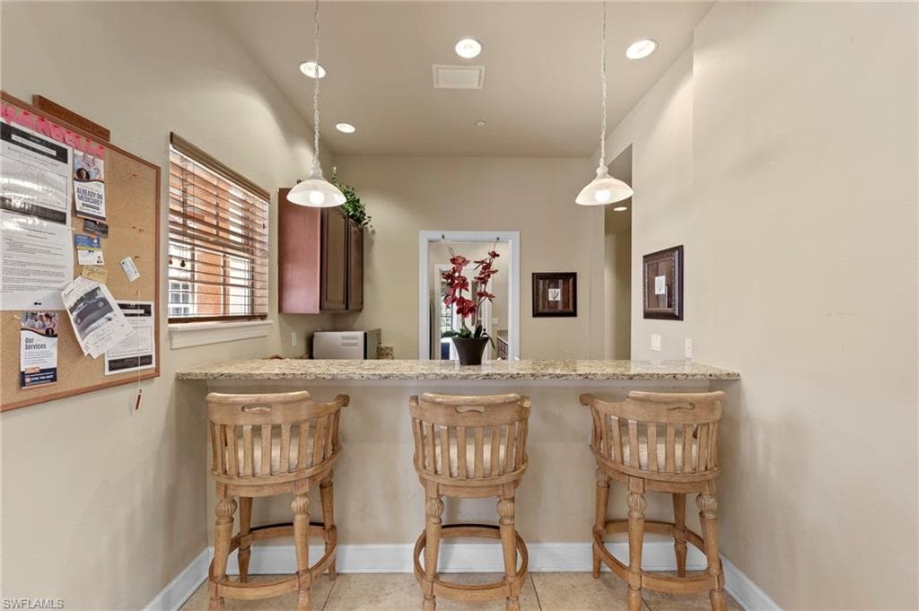 10222 Via Colomba CIR, FORT MYERS FL 33966-24