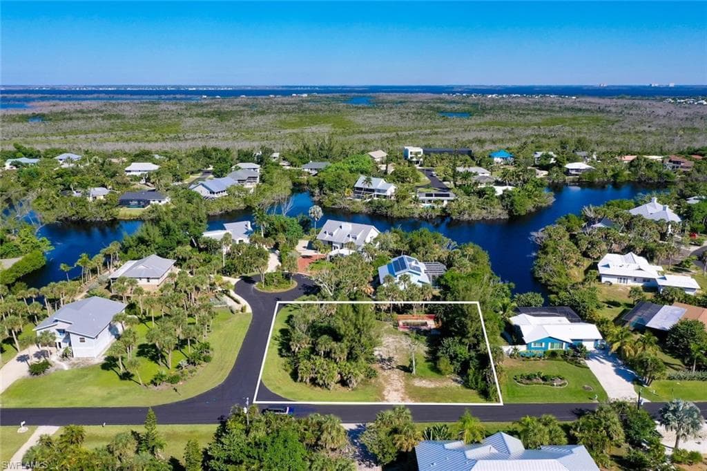 1653 Bunting LN, SANIBEL FL 33957-3