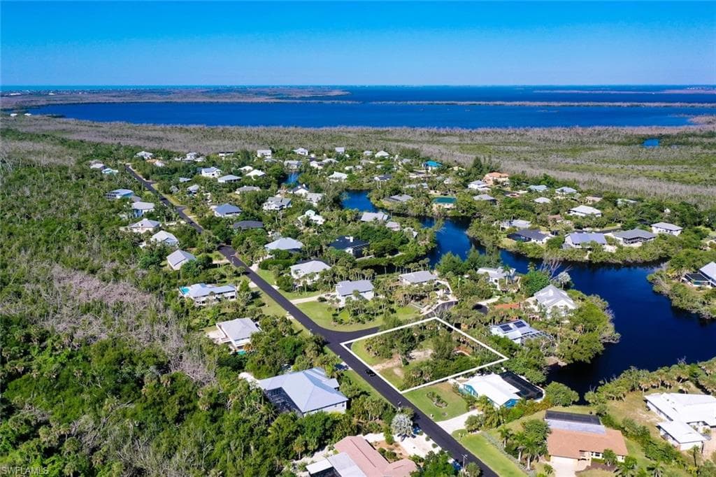 1653 Bunting LN, SANIBEL FL 33957-7