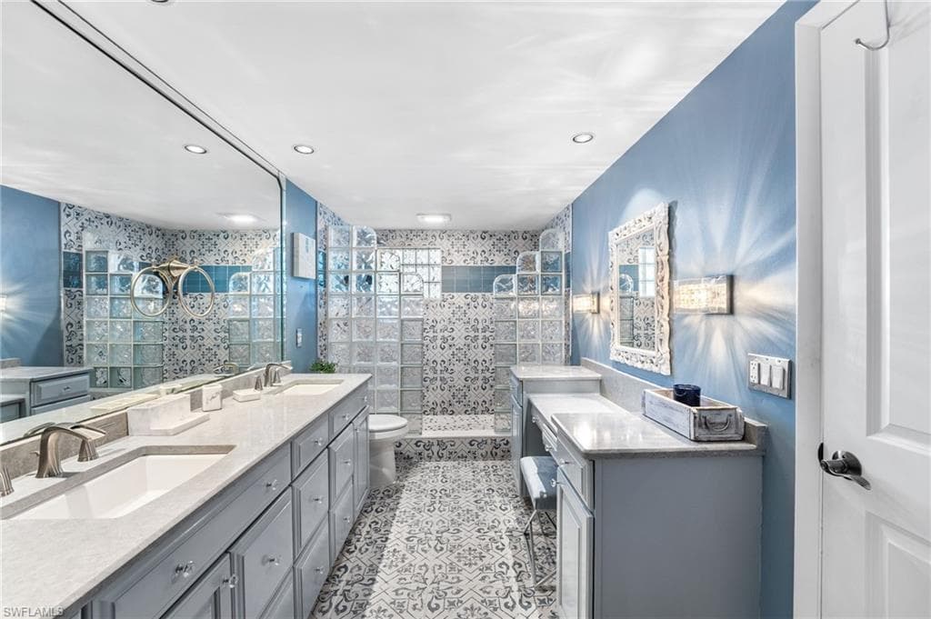 1910 Virginia AVE # 803, FORT MYERS FL 33901-37