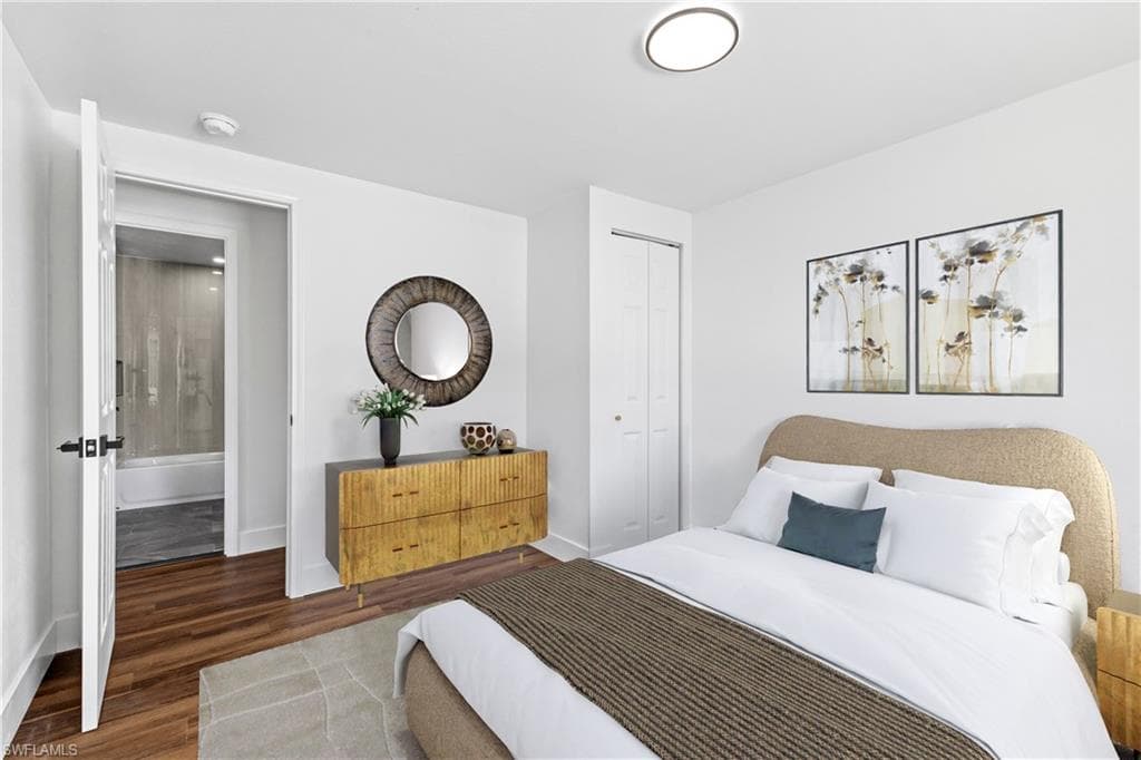13670 Dowitcher DR-22