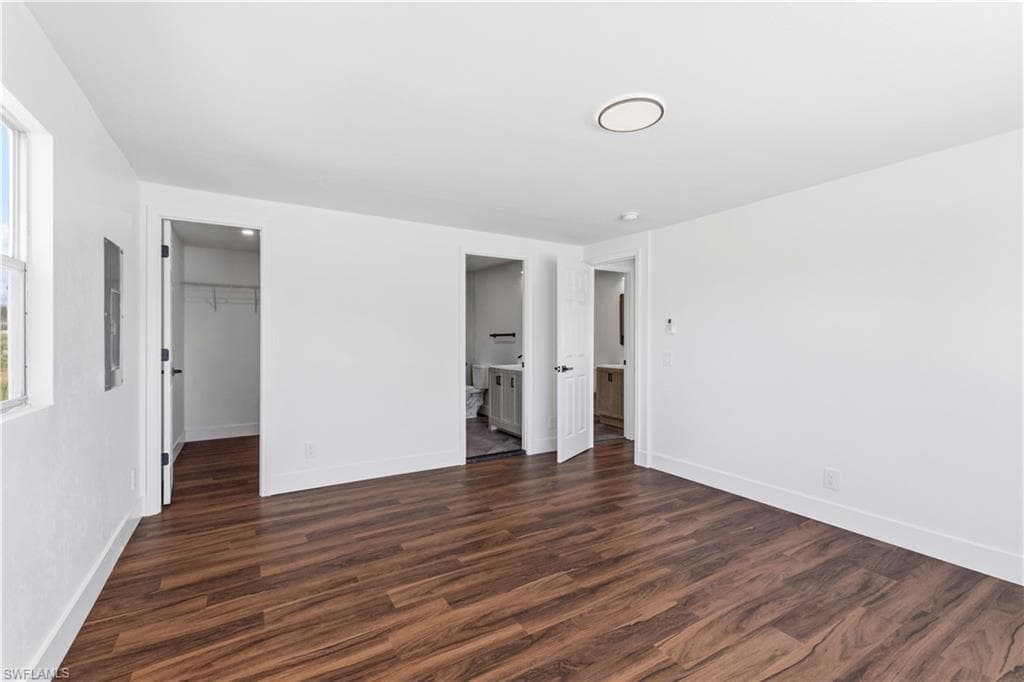 13670 Dowitcher DR-30