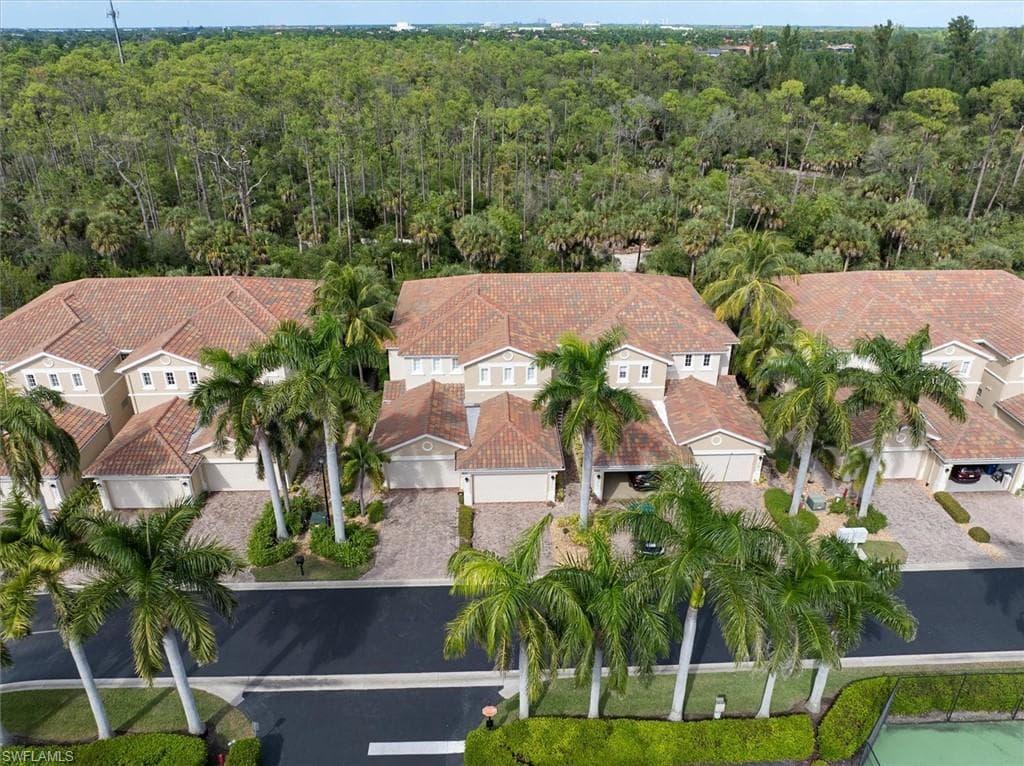 14831 Reflection Key CIR # 1721, FORT MYERS FL 33907-1