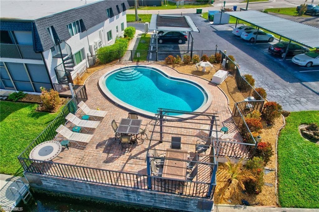 4722 SE 1st PL # 12, CAPE CORAL FL 33904-34