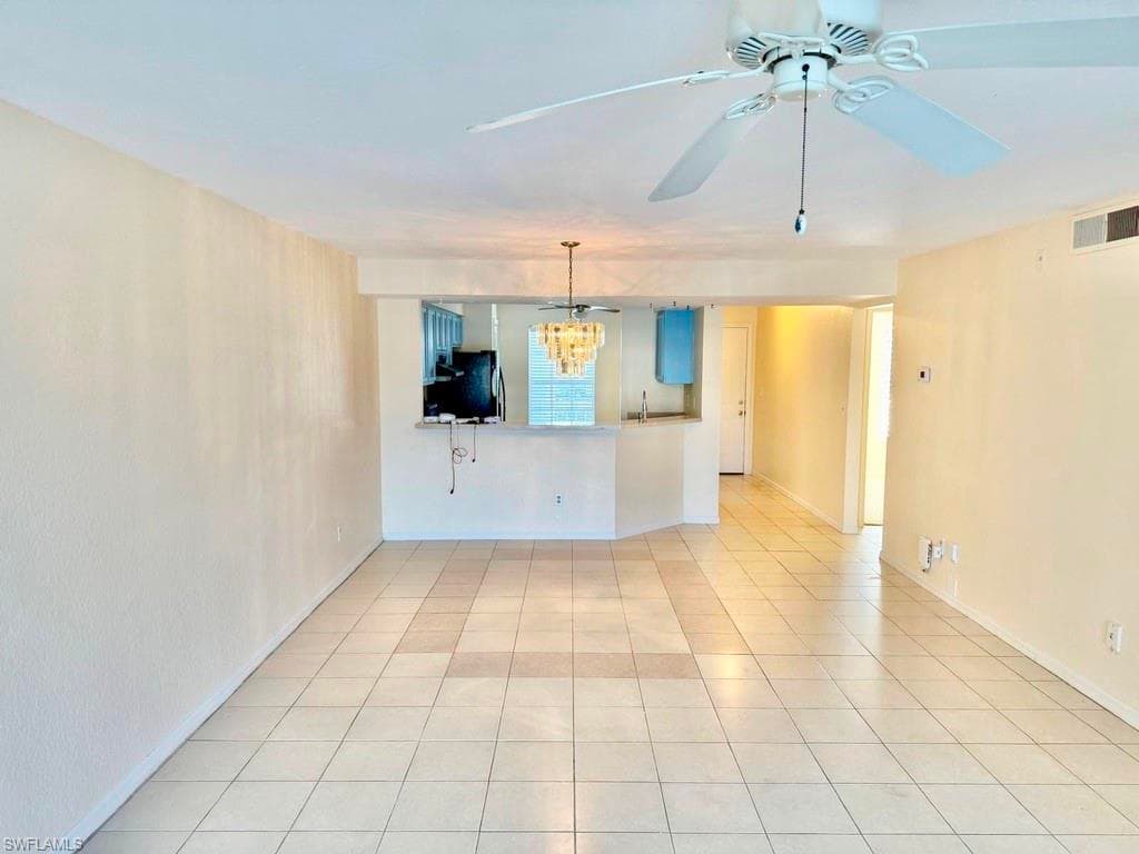 9580 Victoria Lane LN # 202, NAPLES FL 34109-2