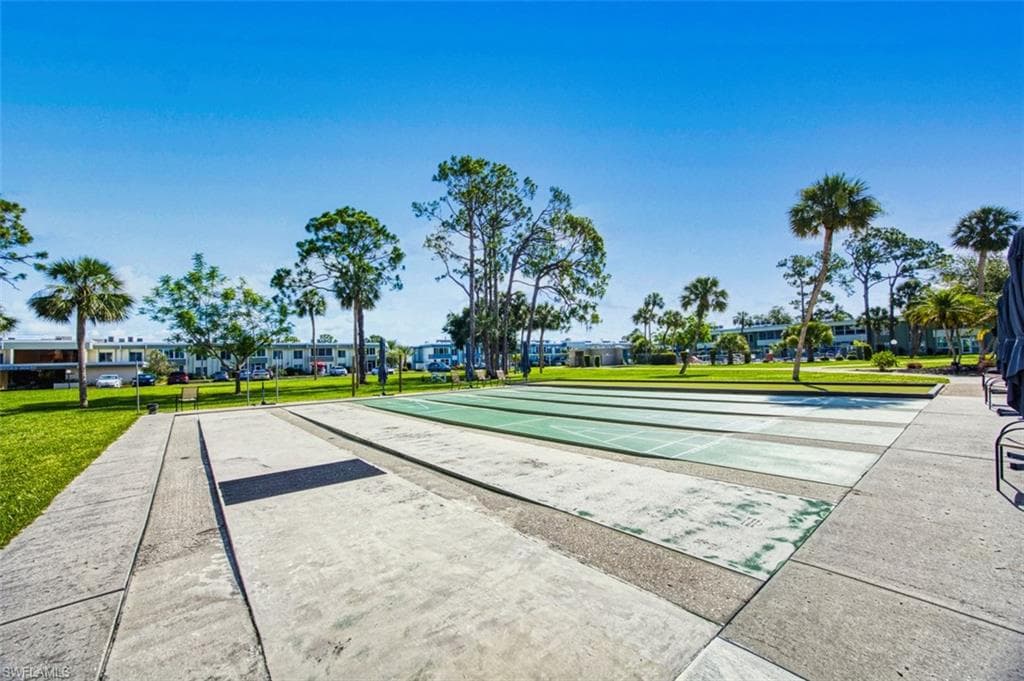 2300 Aaron ST # 106, PORT CHARLOTTE FL 33952-36