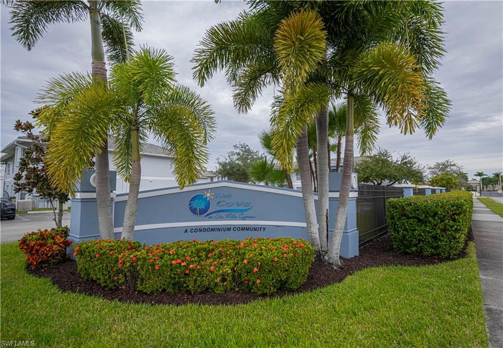 8513 Bernwood Cove LOOP # 212, FORT MYERS FL 33966-42