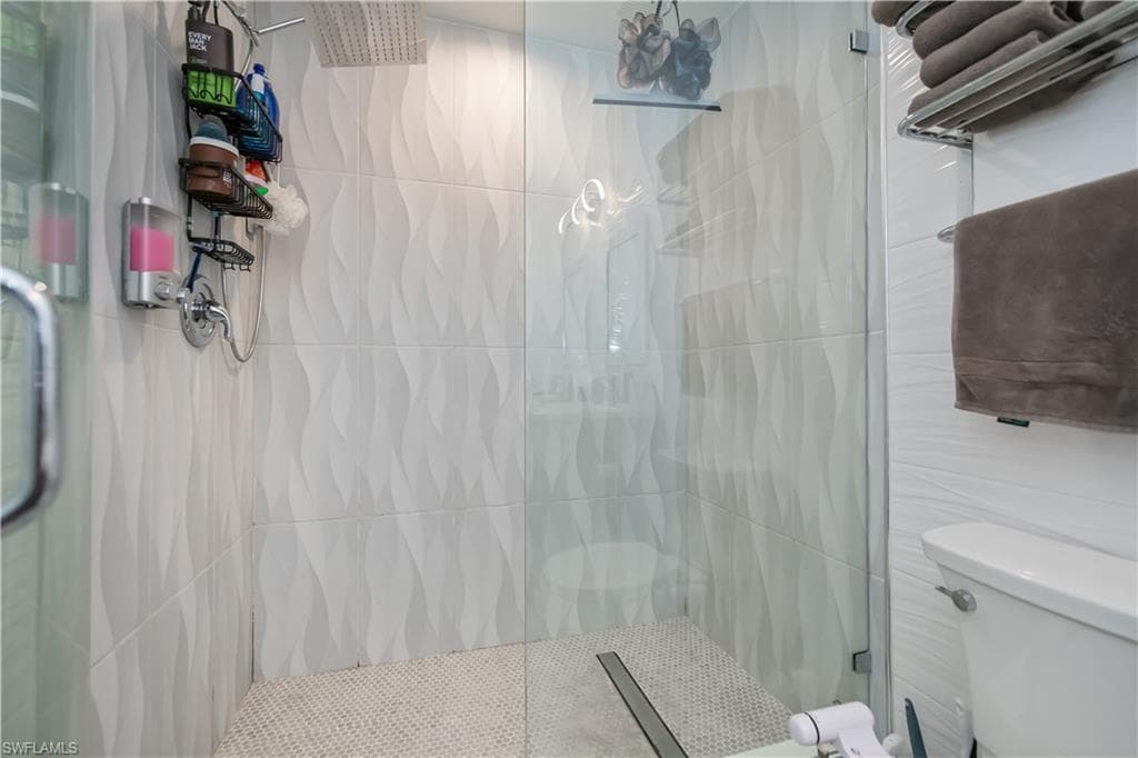 8513 Bernwood Cove LOOP # 212, FORT MYERS FL 33966-19