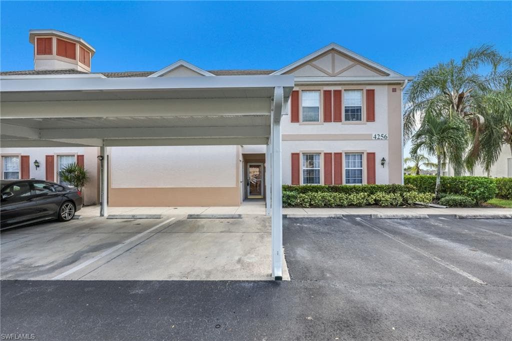4256 Liron AVE # 104, FORT MYERS FL 33916-26