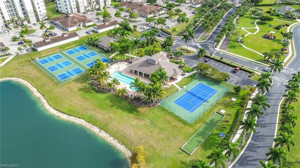 4256 Liron AVE # 104, FORT MYERS FL 33916-40