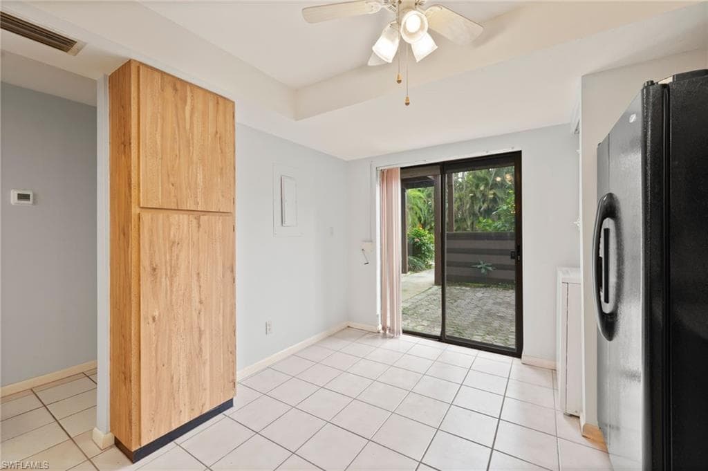 137 Pinebrook DR, FORT MYERS FL 33907-13