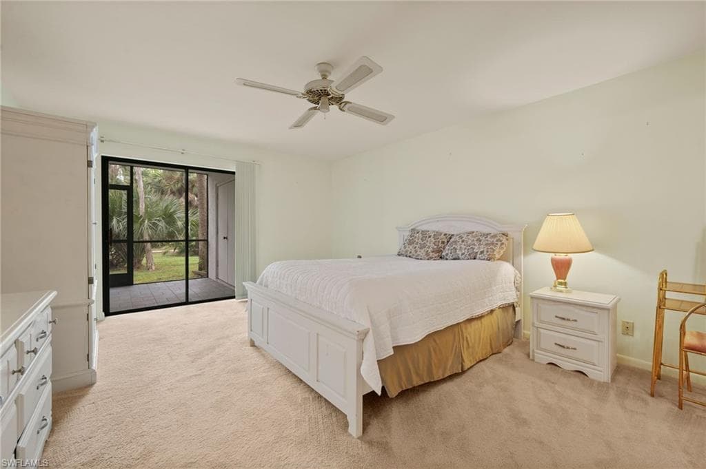 137 Pinebrook DR, FORT MYERS FL 33907-17