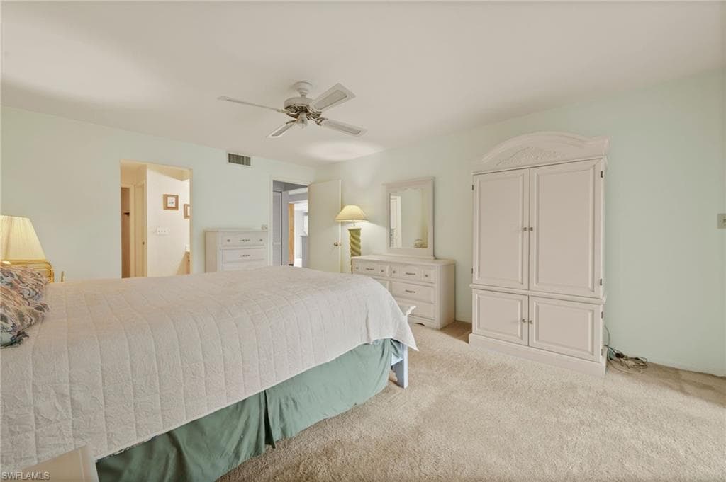 137 Pinebrook DR, FORT MYERS FL 33907-18