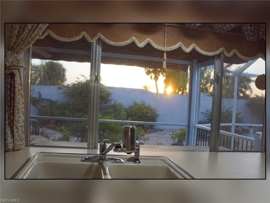 18409 Orangecrest CT, LEHIGH ACRES FL 33936-8