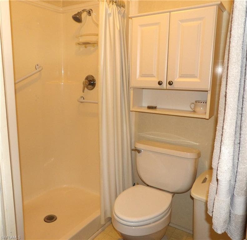 247 SHRUB LN N, NORTH FORT MYERS FL 33917-11