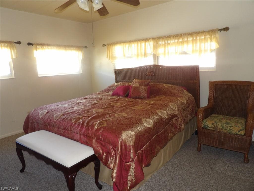 247 SHRUB LN N, NORTH FORT MYERS FL 33917-9