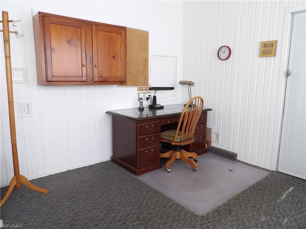 247 SHRUB LN N, NORTH FORT MYERS FL 33917-14