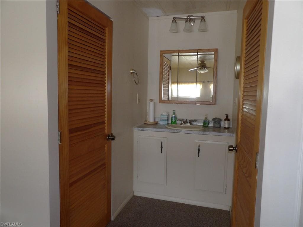 247 SHRUB LN N, NORTH FORT MYERS FL 33917-10