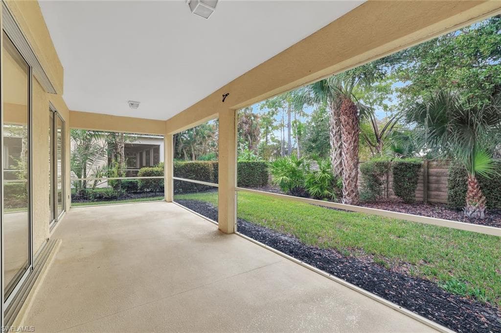 3617 Recreation LN, NAPLES FL 34116-21