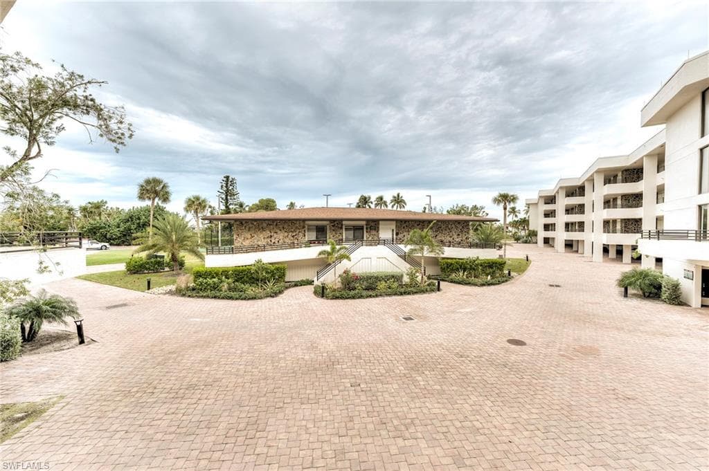 1605 Middle Gulf DR # 115, SANIBEL FL 33957-39