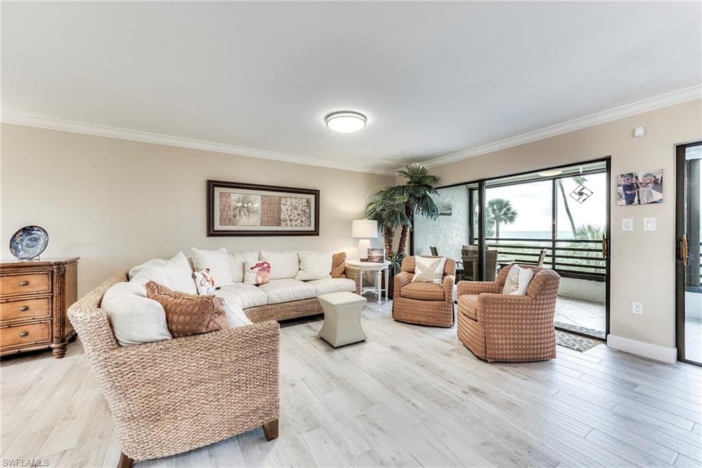1605 Middle Gulf DR # 115, SANIBEL FL 33957-8